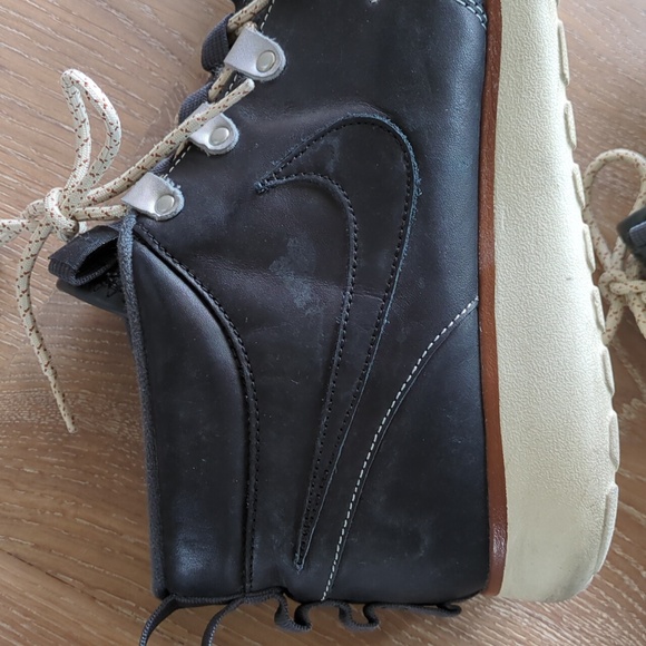 Nike Roshe Run Sneakerboot QS Quilted Men’s Size 11.5 Black - Picture 11 of 14